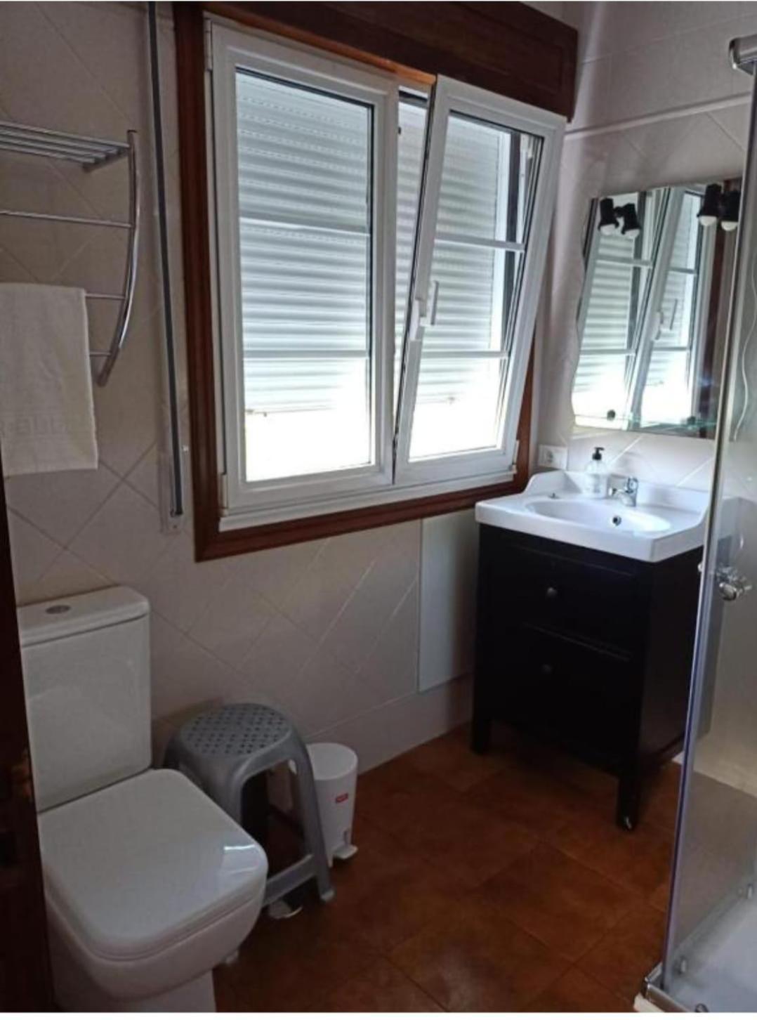 Apartamento En Bloque Vivienda Con Piscina Y Barbacoa A 15 Min De La Playa Meis Exteriör bild